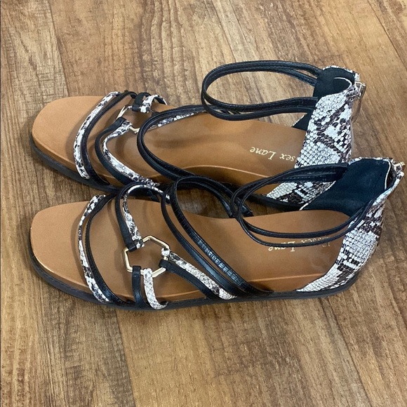 Essex lane Black and Brown python print Sandals size 9.5 - Picture 3 of 10